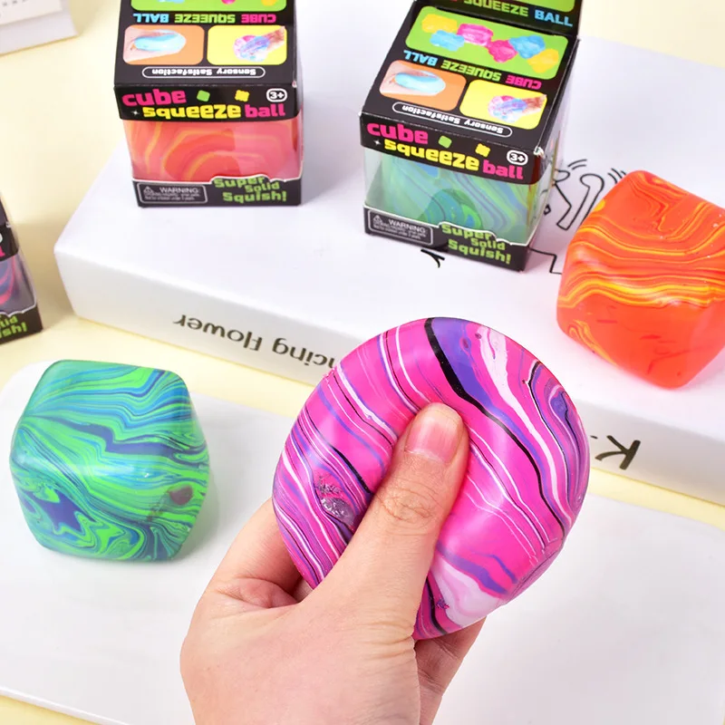 Flowstone ice cubes, squeeze a - огляд і ціна Fidget Cube Original